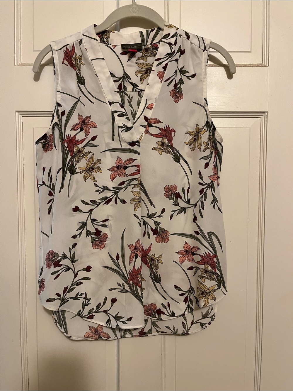 Vince Camuto White Floral Sleeveless V-Neck Top with Pink & Yellow Blooms